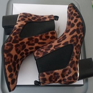 Nine West leopard print fur booties